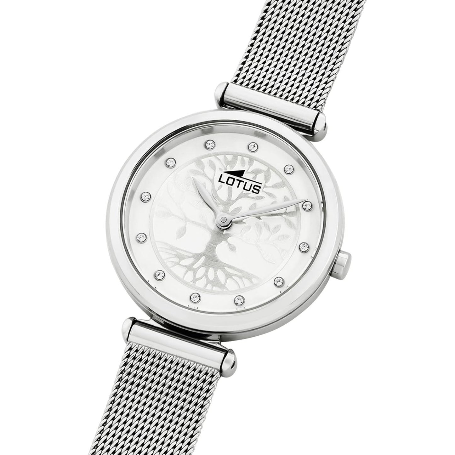 Primer plano del reloj Lotus 18708/1 Trendy con brazalete malla milanesa plateada, esfera blanca con árbol de la vida calado y agujas plateadas