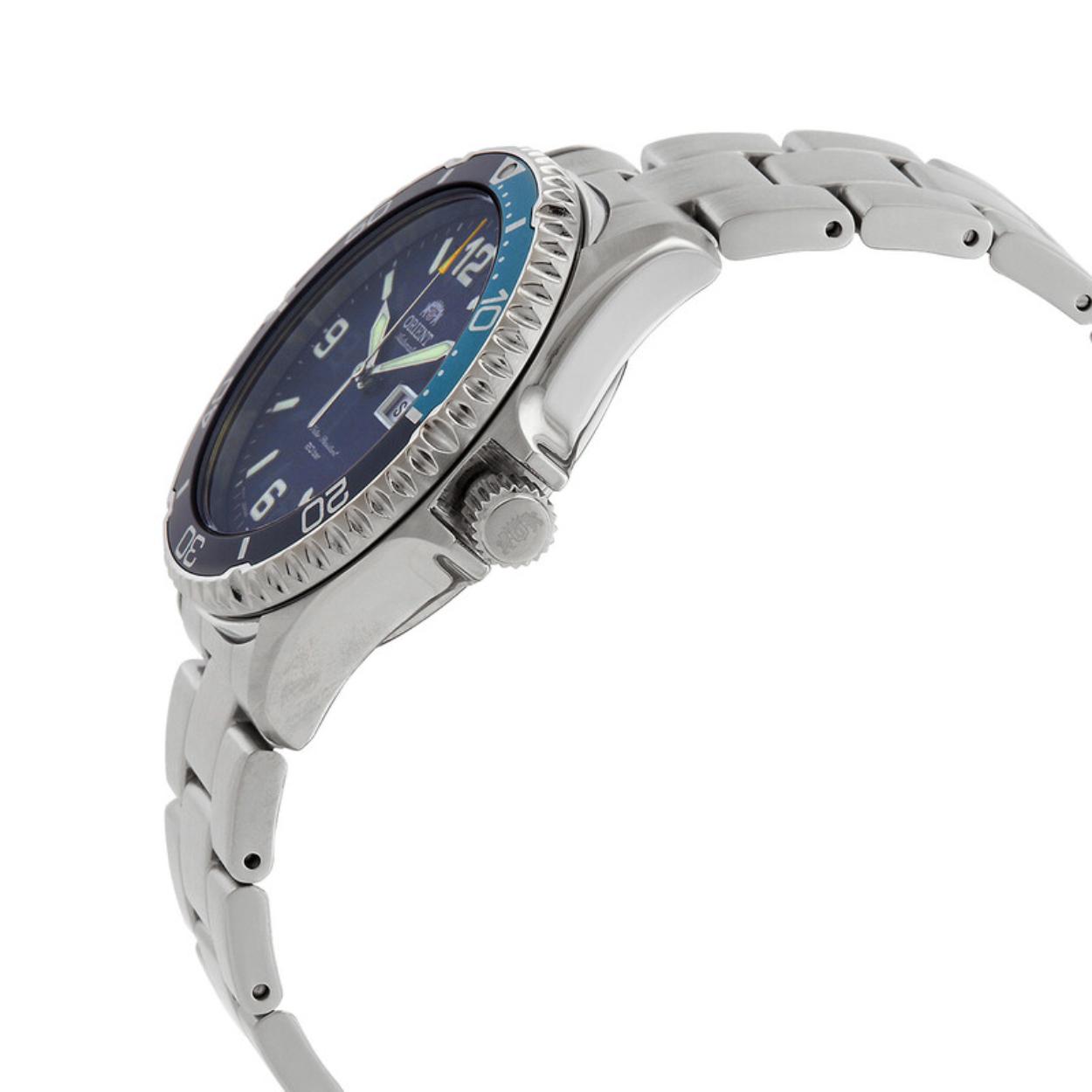 Orient Mako 3 RA-AA0818L19B automatic dive watch with blue dial, blue unidirectional bezel, stainless steel case and bracelet shown in angled side profile.