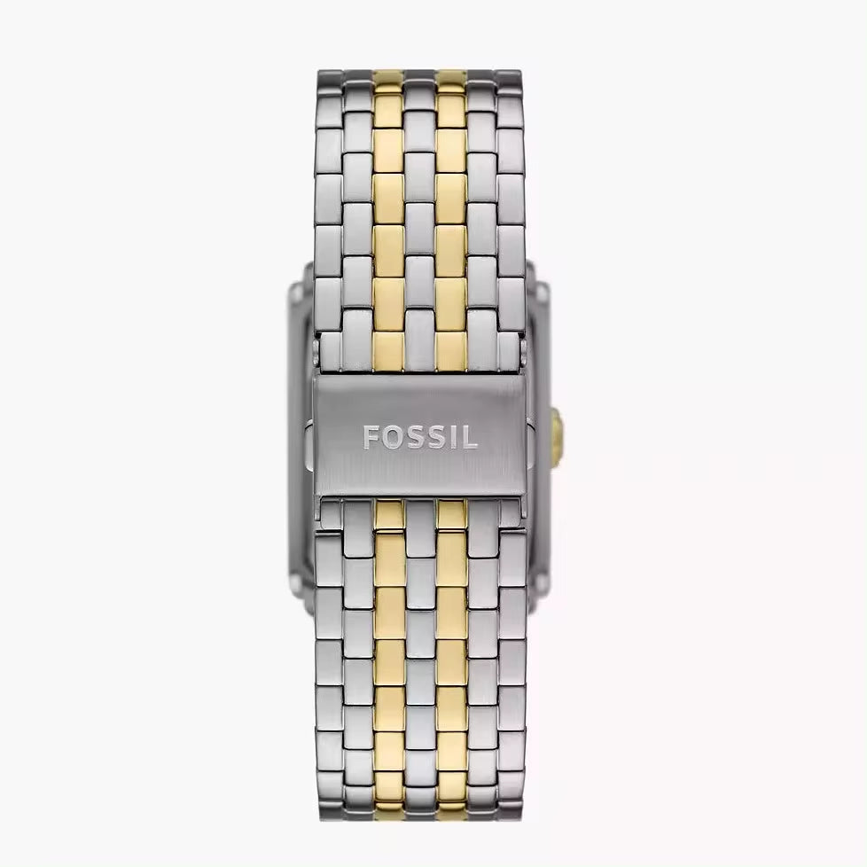 Vista trasera del reloj Fossil Carraway FS6010, brazalete de acero bicolor plata y dorado con cierre de doble pulsador grabado Fossil.