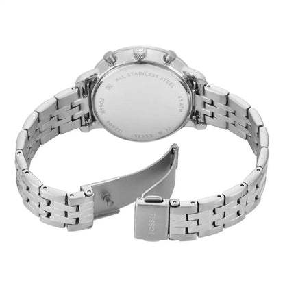 Vista trasera del reloj Fossil Neutra ES5357, caja de acero inoxidable y cierre desplegable abierto, correa metálica extendida.