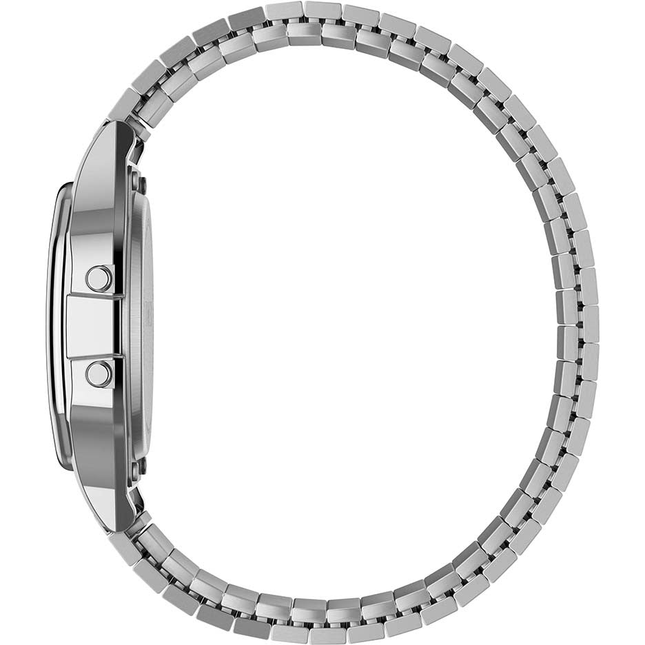 Reloj Timex digital de acero mostrado en vista lateral, destacando el perfil de la caja y el brazalete.