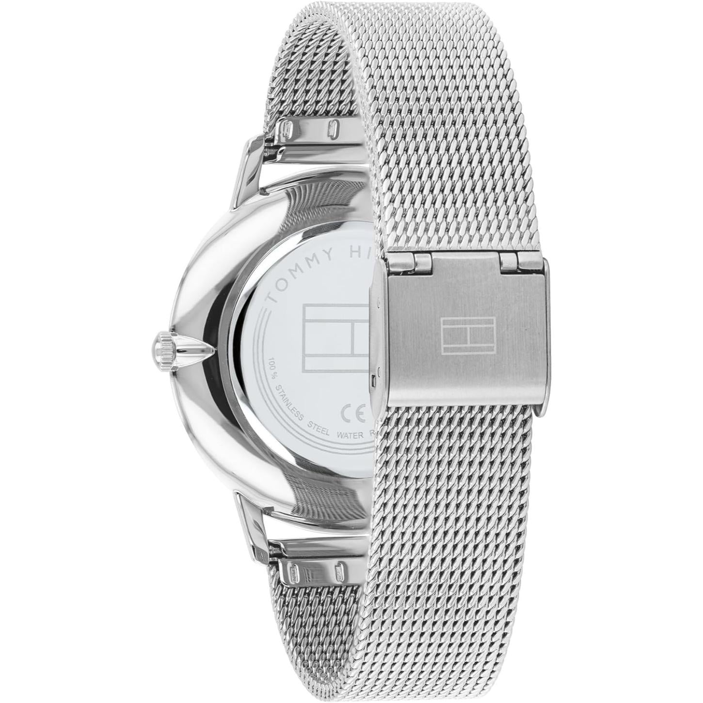 Parte trasera del reloj Tommy Hilfiger 1782244 con fondo de caja de acero inoxidable, logotipo grabado y brazalete de malla milanesa.
